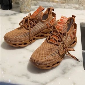 BRAND NEW rovux sneakers!